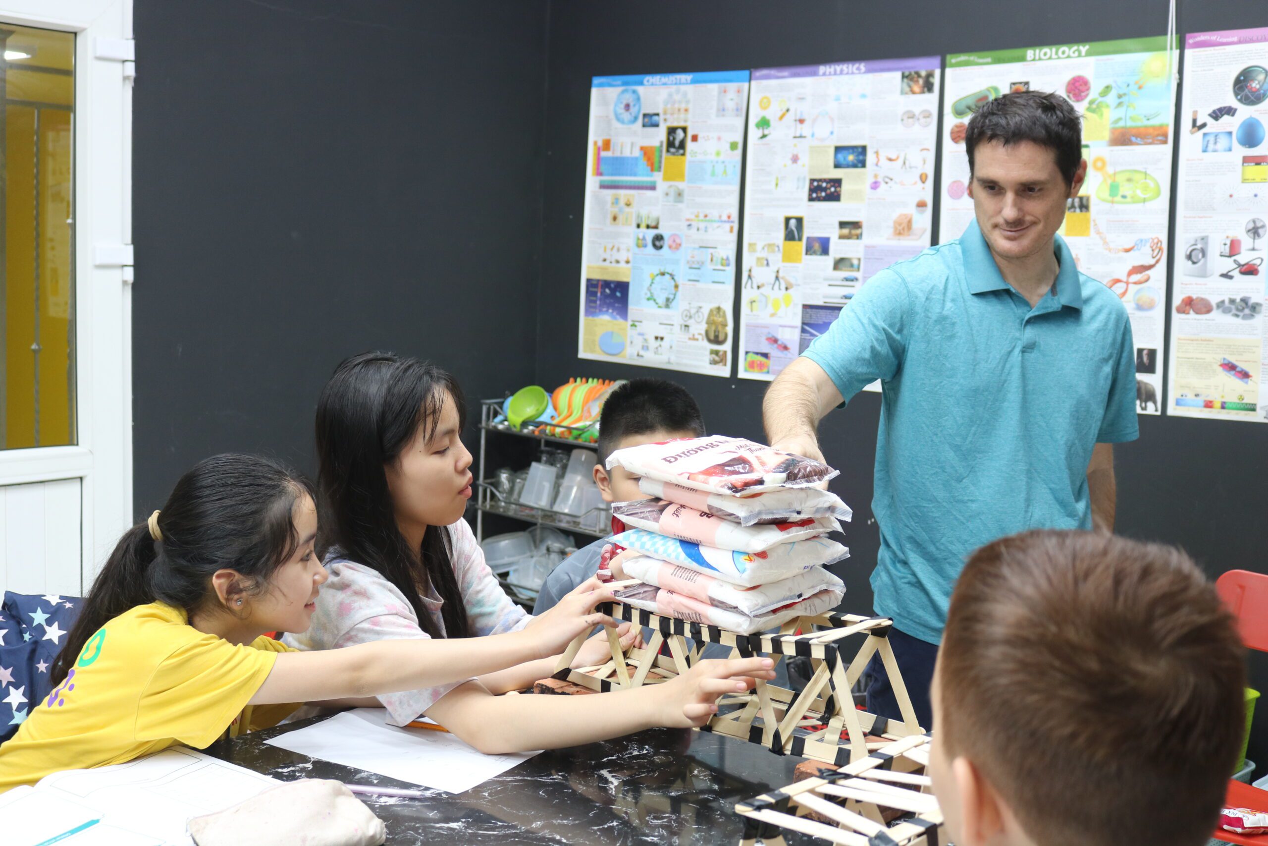 Phòng Lab cho môn STEM